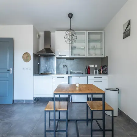 Le Petit Cocon Apartment *