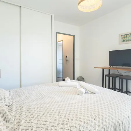 Le Petit Cocon Apartment *